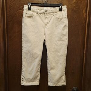 Light Tan Button-Detail Capri Jeans